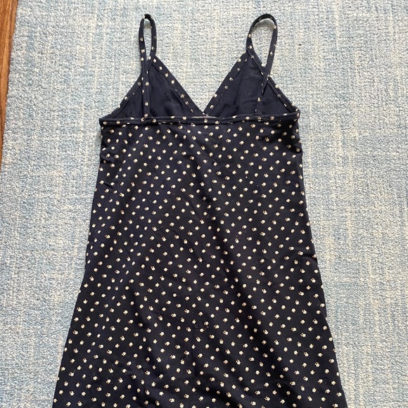 Brandy Dress - Picture 4 of 5